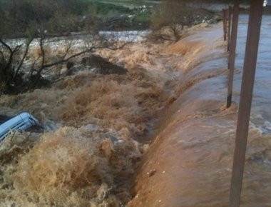 Υπερχείλισε ο Γαλλικός ποταμός λόγω βροχόπτωσης